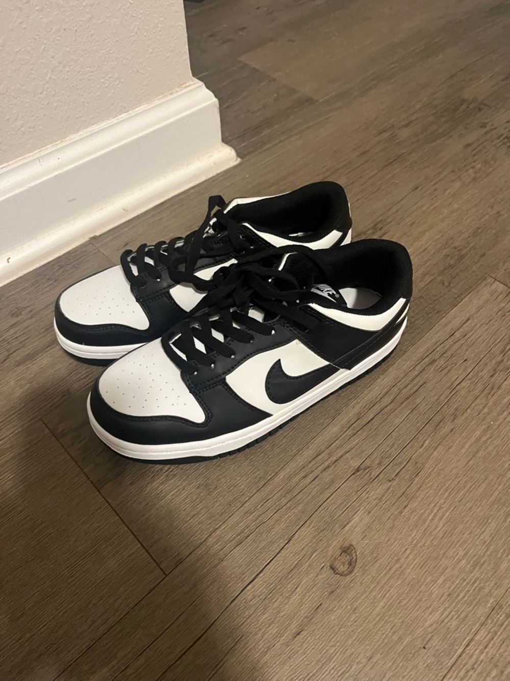 Nike Black/White Low-Top Panda Dunks Sneakers